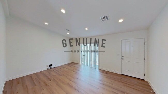 Photo - Gorgeous Remodeled Home With Two Patios & Giant Two Car Garage