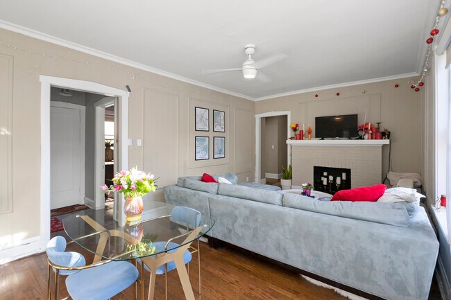 Photo - 2315 N Commonwealth Ave Unit 3S