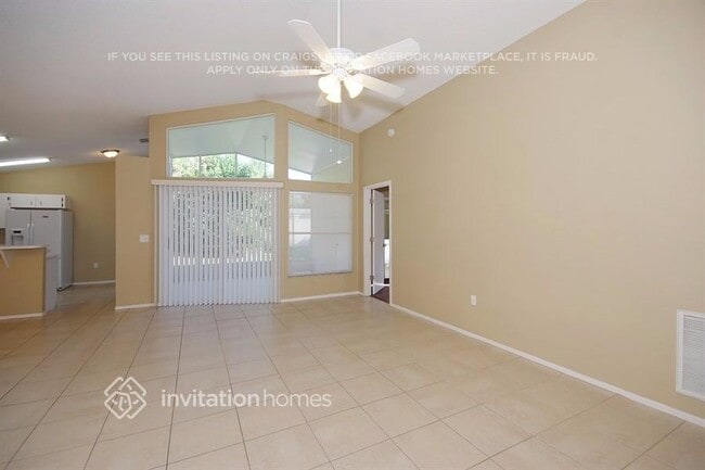 447 Emerald Cove Loop