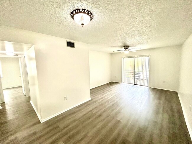 Photo - 4314 NW 9th Ave Unit 4-2b