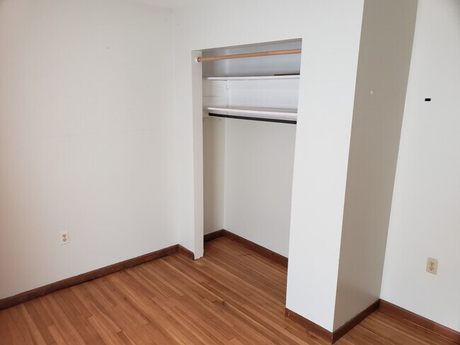 Photo - 35 Grove St Unit 1