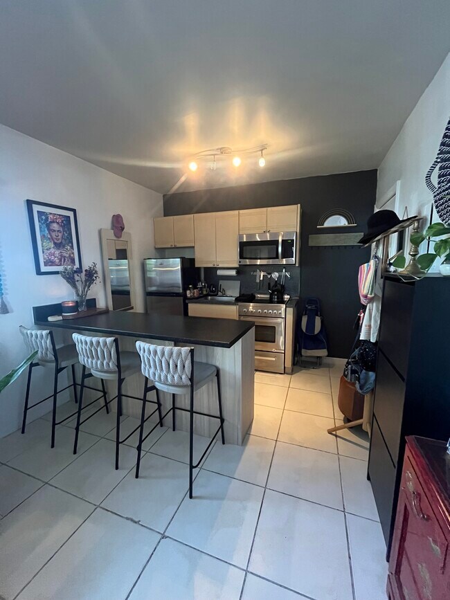 Photo - 601 Michigan Ave Unidad 601 Michigan Condo