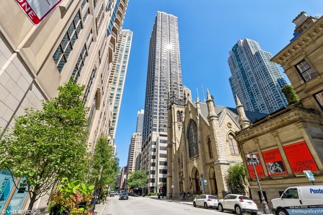 Photo - 30 E Huron St Unit 3108