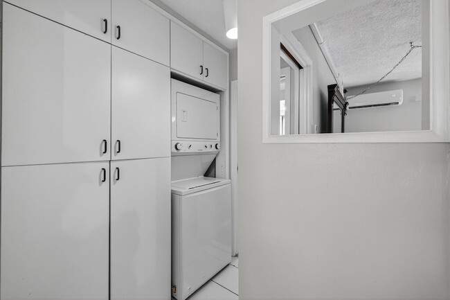 Photo - 2624 NE 30th Pl Unit 104B