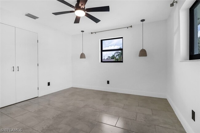 Photo - 18659 Sarasota Rd