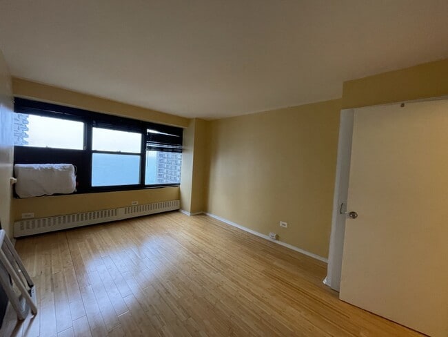 Photo - 6030 N Sheridan Rd Unit 1310