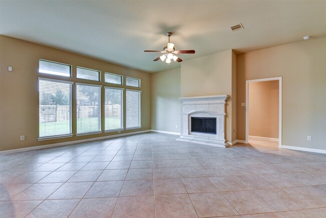 Building Photo - 5426 Linden Rose Ln Rental