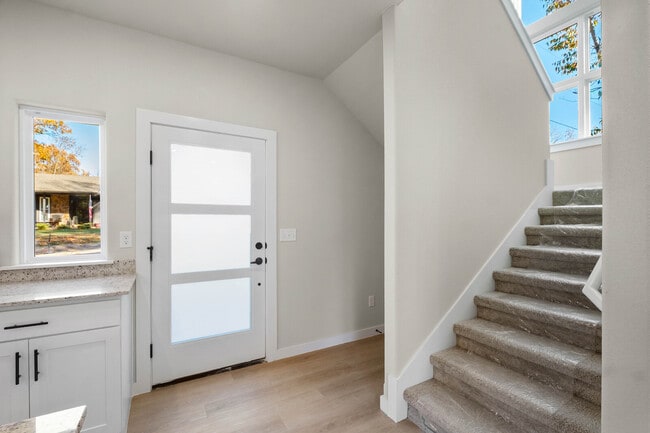 Photo - 50 Thaxted Dr