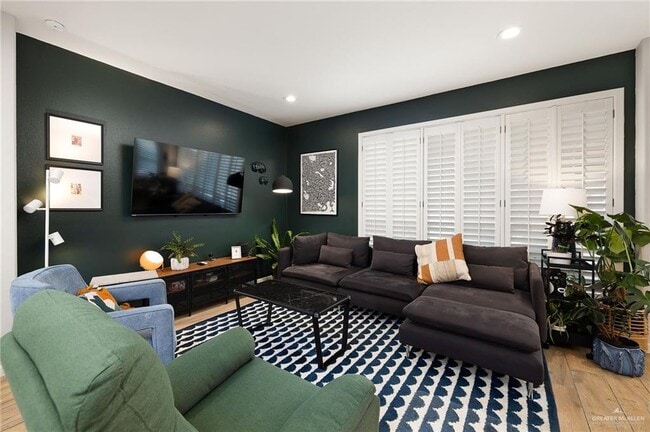 Photo - 28 Escondido Pass