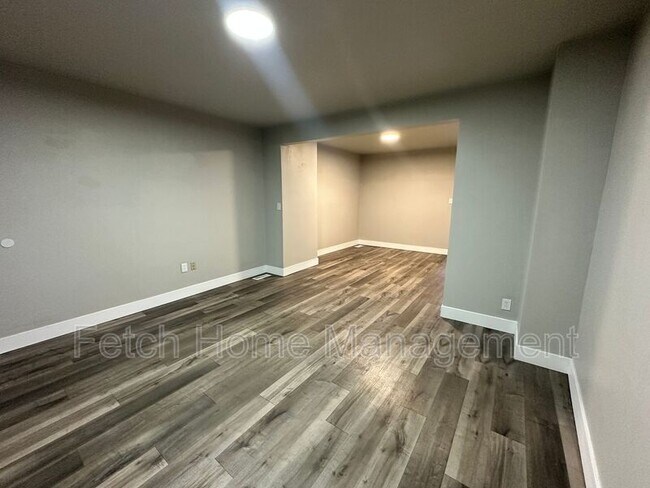 Photo - 334 Lehman St