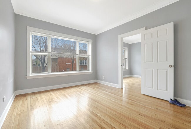 Photo - 1343 W 80th St Unit 1