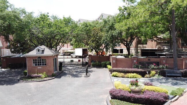 Photo - 2111 Welch St Condo Unit B111