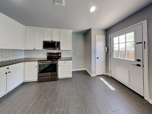 Photo - 3808 Bandera Ranch Rd