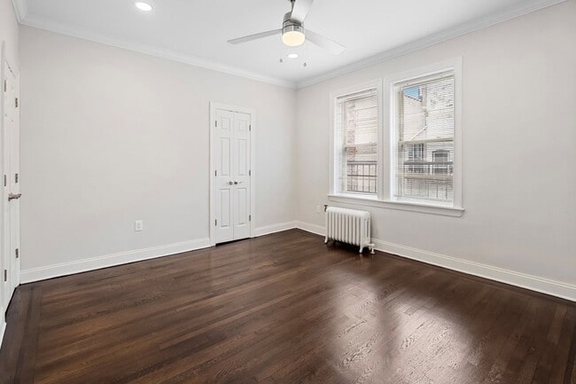 28 Gates Avenue Apartments