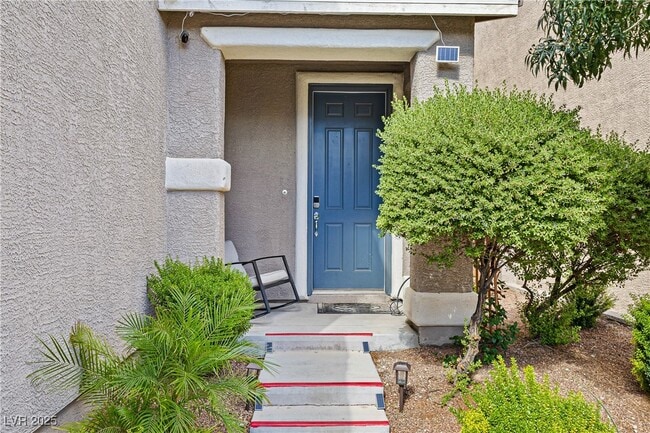 Photo - 10742 Leatherstocking Ave