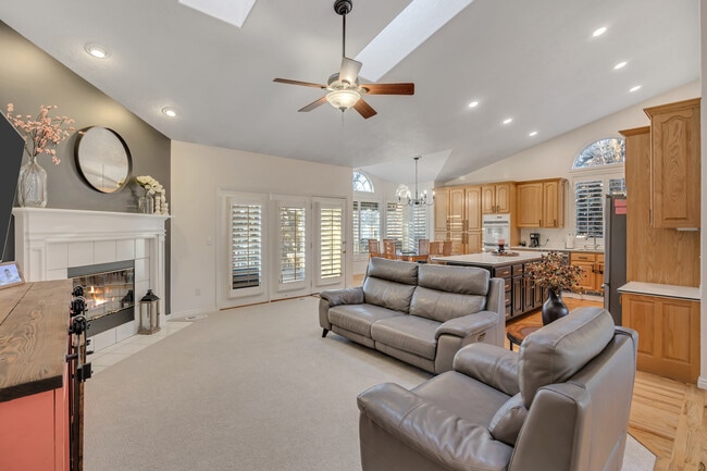 Photo - 9162 Glenn Abbey Way