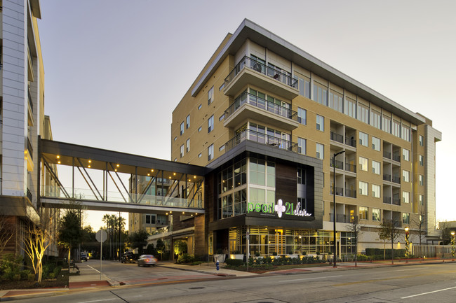 Building Photo - Pearl 21Eleven Rental