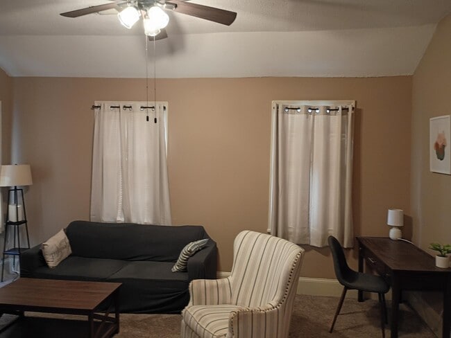Photo - 350 Telfair St