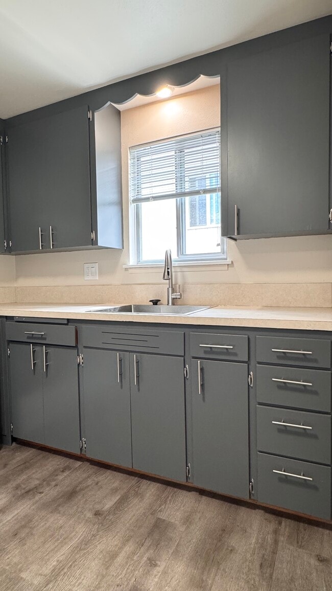 Photo - 2105 Colby Ave Unit 4