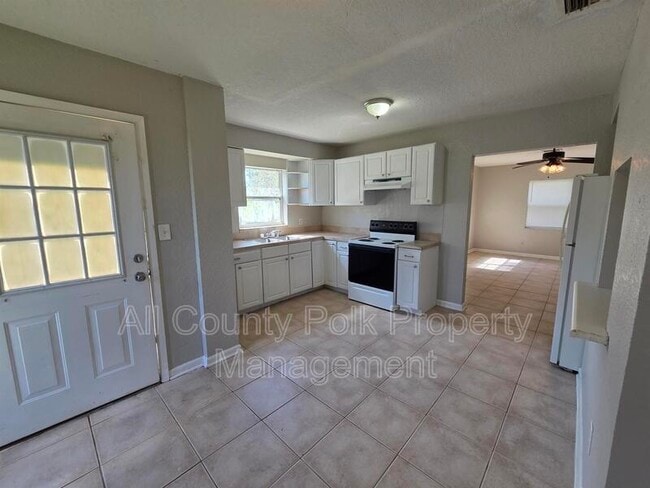 Photo - 4344 Hedge Dr E