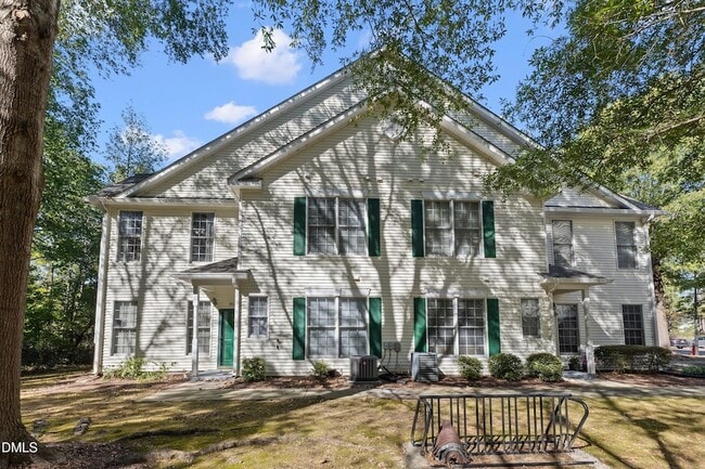 Photo - 3523 Kudrow Ln Unidad 3523