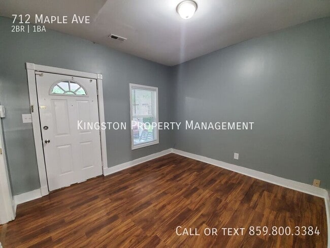 Photo - 712 Maple Ave