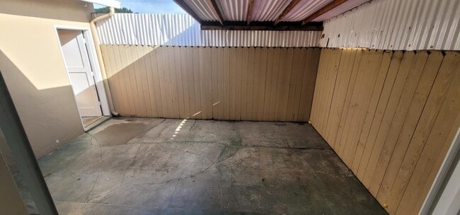 Photo - 212 12th Ave