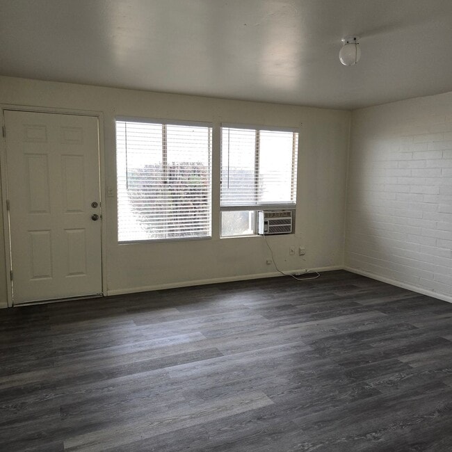 Photo - Remodeled and Fresh! One Bedroom Apartment with utilities included Unit #5