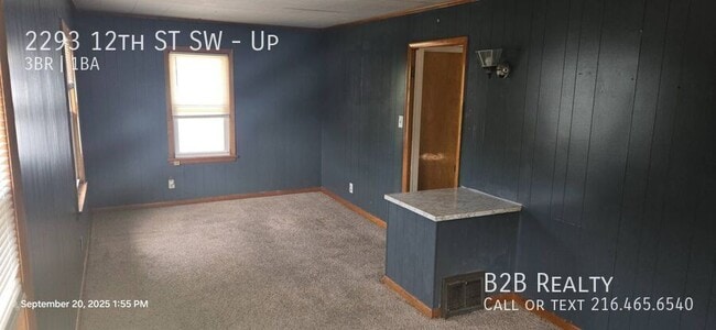Building Photo - 2293 12th St SW Unit Up