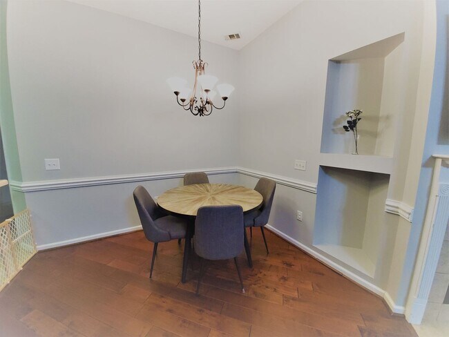 Photo - Located in the Heart of The Hill