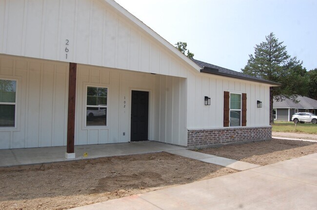 261 Co Rd 2521 Unit 102 (2BR/2B)