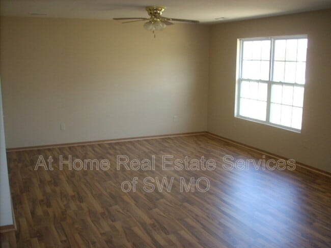 Photo - 1123 S Clifton Ave