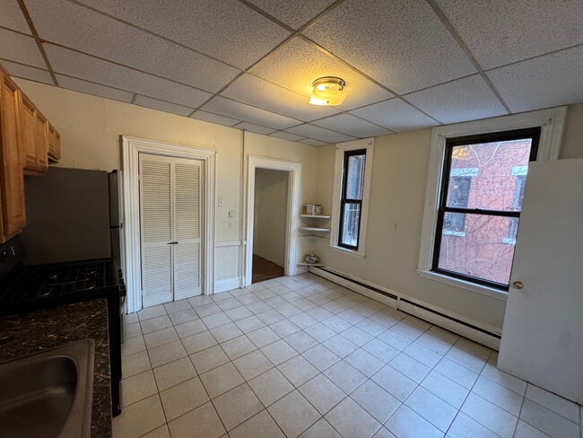 Photo - 2 Harvard St Unidad 2