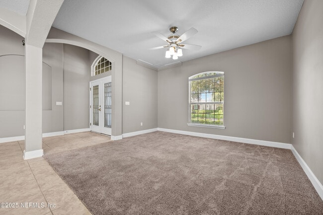 Photo - 932 Gallier Pl