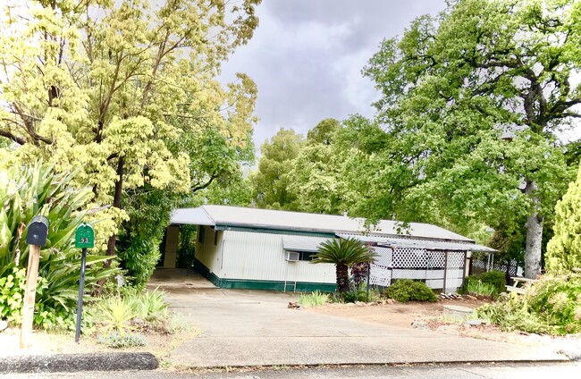 Photo - 93 Greenbrier Dr House