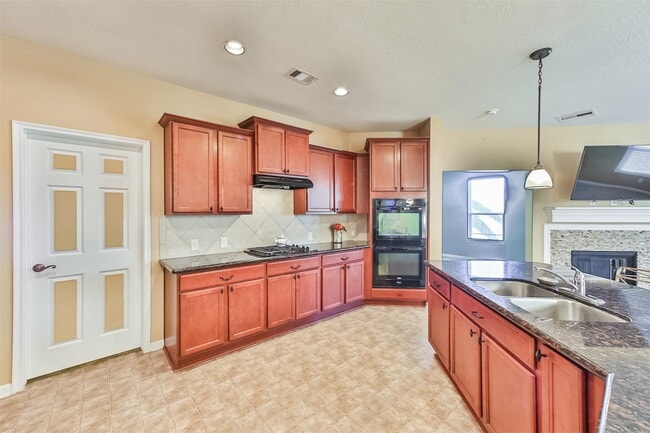 Photo - 4814 Mint Trails