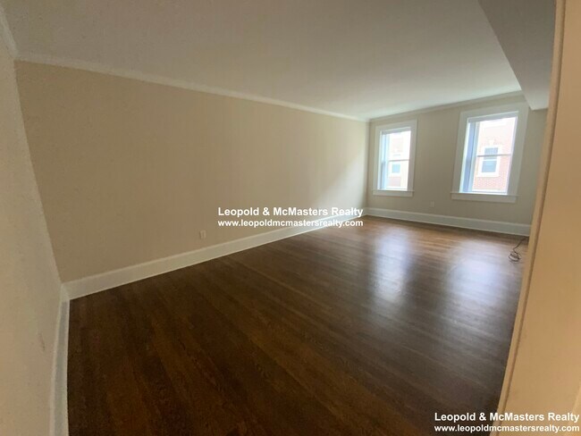Photo - 17 Short St Unit 3