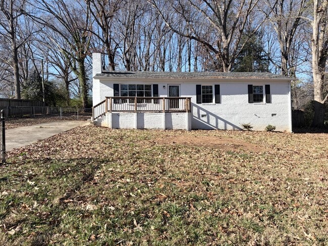 Building Photo - 2567 Bob White Ln