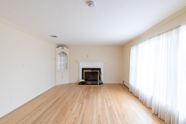 Photo - 42 Jefferson Ave