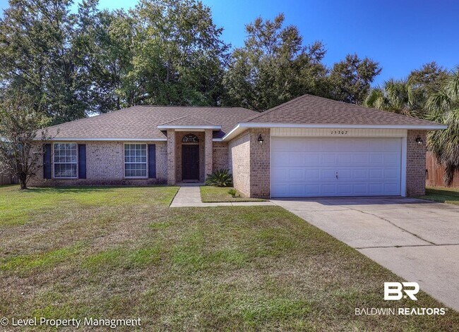 Building Photo - 15307 Hearthstone Dr