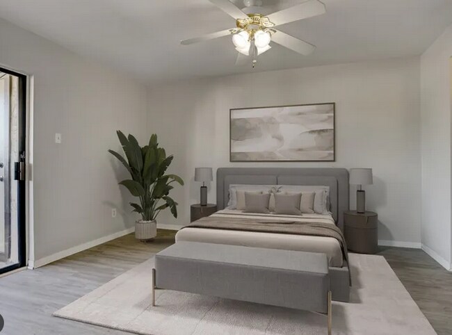 Photo - 3015 Walnut Bend Ln Unidad 673.12