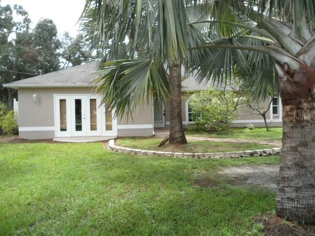 Building Photo - 9260 Sedgefield Rd Rental
