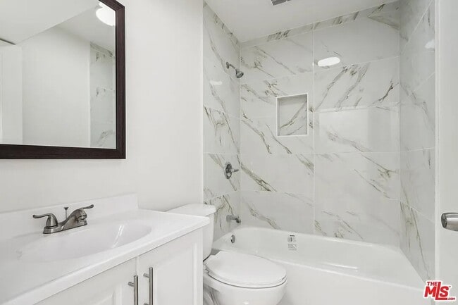 Photo - 1673 E 111th St Unit 1673