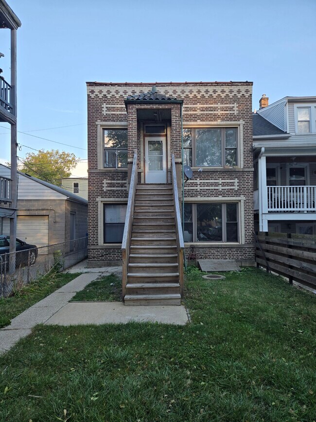 Photo - 1915 N Karlov Ave Unit 2