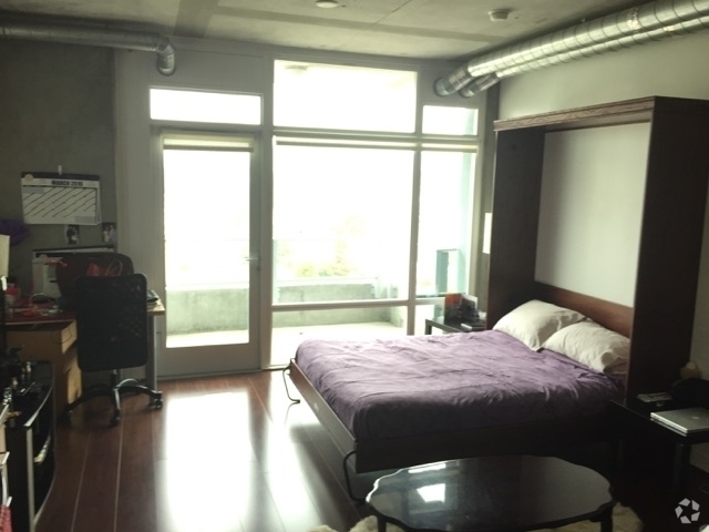 Building Photo - $2,000/month 467 sq/ft Studio at Smart Cor... Unit 1704 Rental