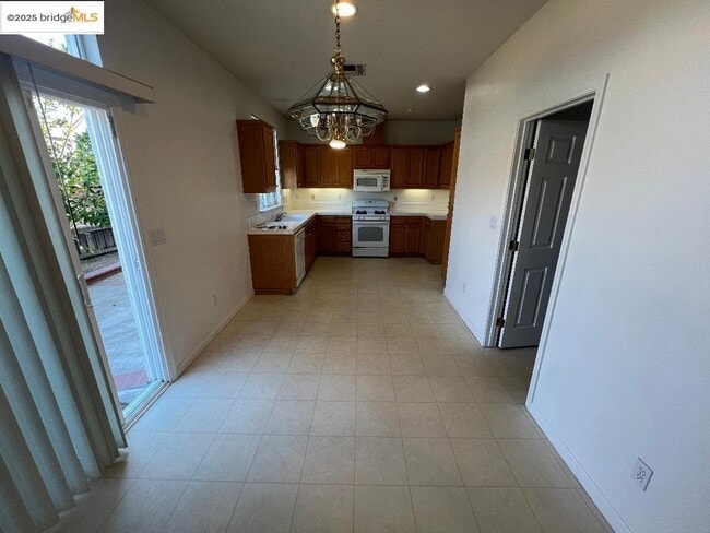 Photo - 948 Cape May Dr