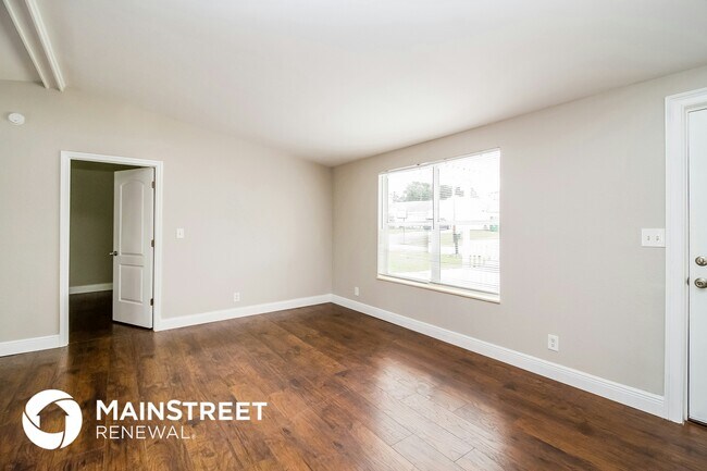 Photo - 6126 Dees Rd