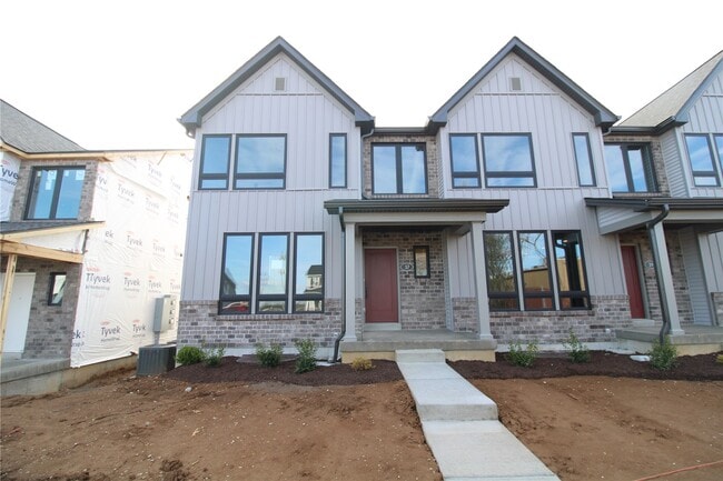 Photo - 37 Wingtip Ct