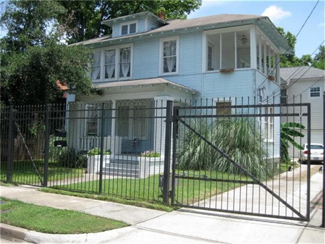 Building Photo - 1315 Eagle St Rental