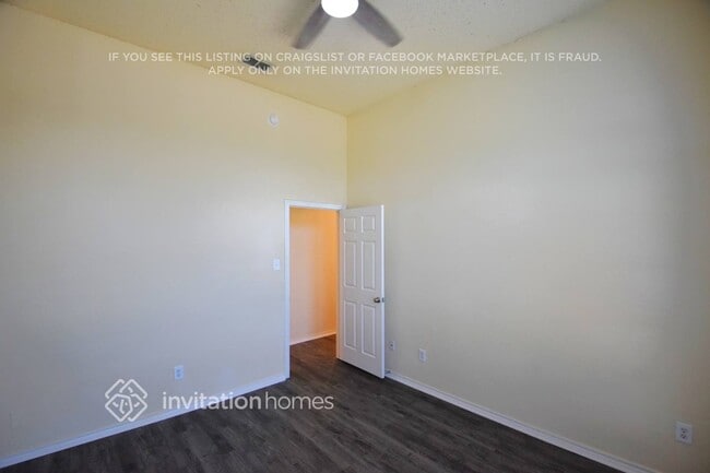 Photo - 6885 Hickory Hollow Ln